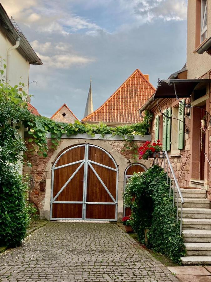 Gaestehaus Zum Weinbauer Rhodt unter Rietburg Eksteriør billede